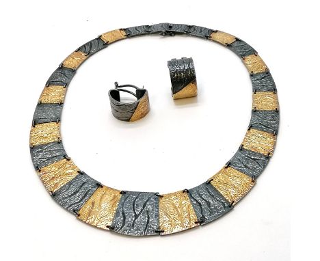 Joyeria Vasco 18ct marked gold / 925 marked silver (to clasp) Aztec revival necklace + matching earrings (approx 44cm long &a