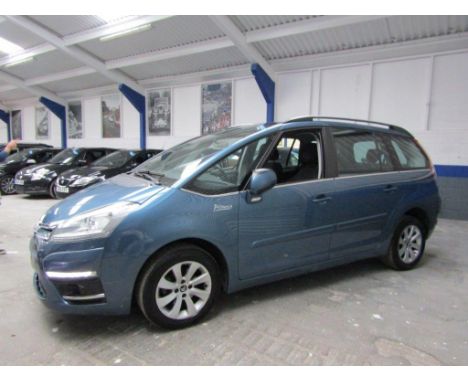 Make &amp; Model: Citroen C4 Gr Picasso VTR+ HDIDate of Reg: FL11 ZNCColour: Bluecc: 1560MoT: 26-06-2022Fuel Type: DIESELMile