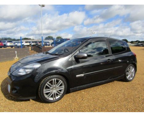 Make &amp; Model: Renault Clio GTDate of Reg: WK10 YZZColour: Blackcc: 1598MoT: 08-11-2021Fuel Type: PETROLMileage: 93KTransm