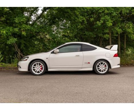 2004 Honda Integra Type R Transmission: manualMileage:88124This Honda Integra Type R was produced from 2001 to 2006. It is pa