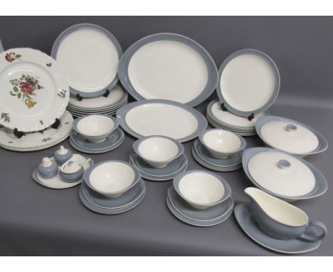 Wedgwood Moonlight includes 1 large &amp; 1 medium oval plate, 2 tureens with lids, 6 dinner plates, 6 salad plates, 5 bowl, 