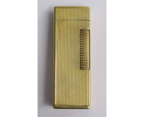 Dunhill rollagas cigarette lighter 18ct gold outer case- USA Patent No 1657352 to workings - Made in Switzerland to base and 