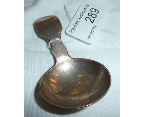 London silver hallmarked caddy spoon