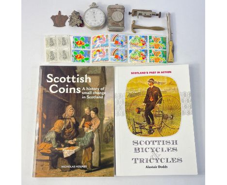 An interesting mixed lot to include a small measuring gauge, a GES Schitz pen knife, a small toffee hammer, a Deutscher Krieg