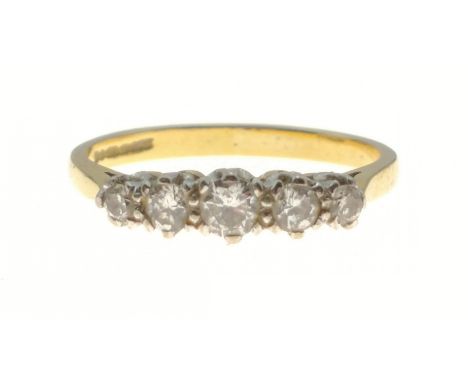 A 750 hallmarked yellow gold 5 stone diamond ring size N, gross weight 2.60gApprox 1 pieces