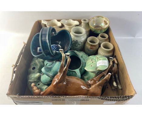 A mixed box to include a c1930's RADFORD vintage ceramic pond table ornament in green with numerous ANTIQUE stoneware jars to