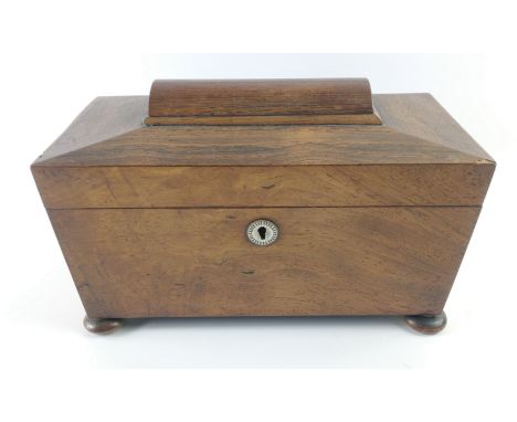 A vintage wooden tea caddy with 2 interior boxes and space for mixing tea leaves, measures 30x16x15cm approxApprox 1 pieces