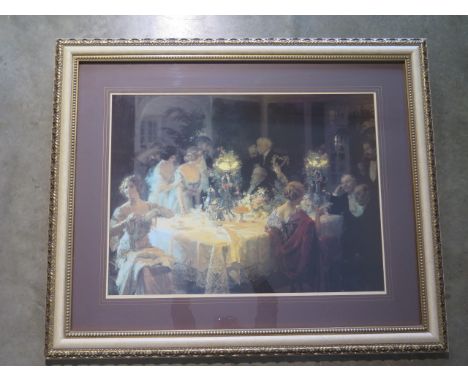 A large gilt framed print in good condition, minor marks to frame 95x116cm 