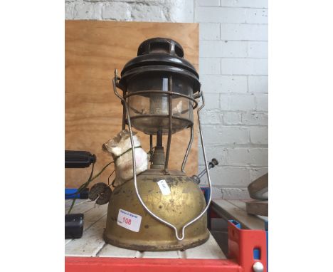 TILLY LAMP