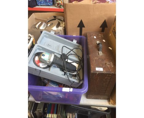 JOINERS TOOL BOX & BOX OF TOOLS INC. ANGLE GRINDER