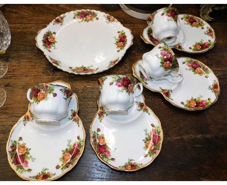 Four Royal Albert country roses cups &amp; biscuit saucers with biscuit dish 