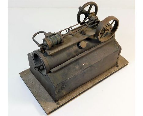 An early 20thC. stationary engine model 9.375in long x 7.5in high