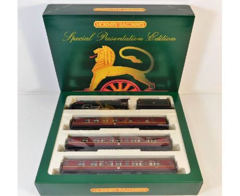 A boxed unused 00 gauge Hornby presentation edition railway engine with carriages The Midlothian 
