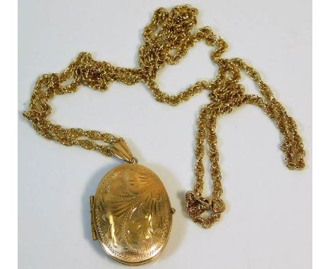 A 9ct gold chain &amp; locket 9.6g