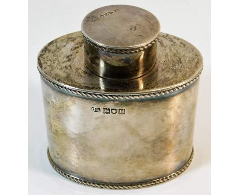 A silver Harrison Bros. London tea caddy 1908 225g 