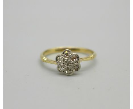 A vintage 18ct gold and diamond cluster ring, 1.9g, N 