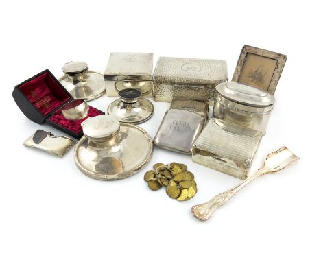 A mixed lot of silver items, various dates and makers, comprising: a tea caddy, London 1913, a modern King's pattern stilton 