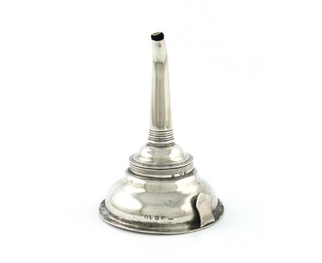 A George III silver wine funnel, by Crispin Fuller, London 1813, circular form, reeded border, with a side clip, height 13cm,