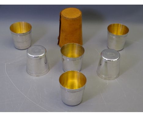 SET OF SIX ELECTROPLATED HUNTING CUPS, all with gilt interiors and in a leather twin button carrying case