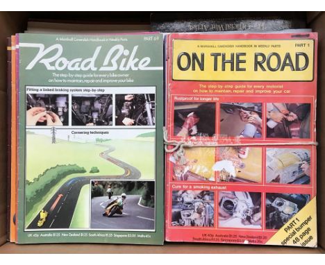 Motorcycle and automobile interest: a box of various books and magasines to include late 1970s/early 1980s issues of 'Road Bi