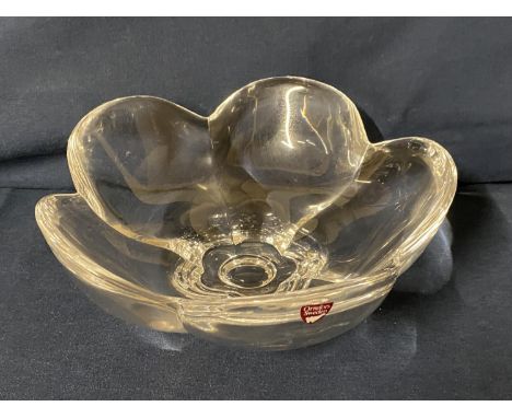 A Orrefors Swedish glass bowl D19cm, shipping unavailable