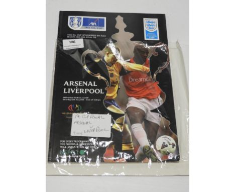 FA Cup Final Arsenal vs Liverpool 2001 Programme 