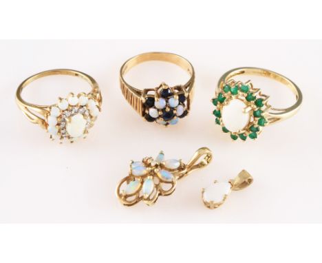 A collection of opal set jewellery to include a 9ct yellow gold opal and emerald cluster ring, hallmarked Birmingham 2002, ri