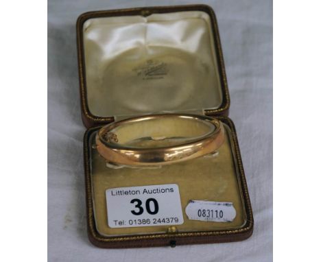 Gold bangle