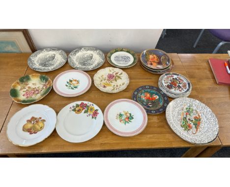 Selection of vintage and later collectors plates includes Oriental, adams etc