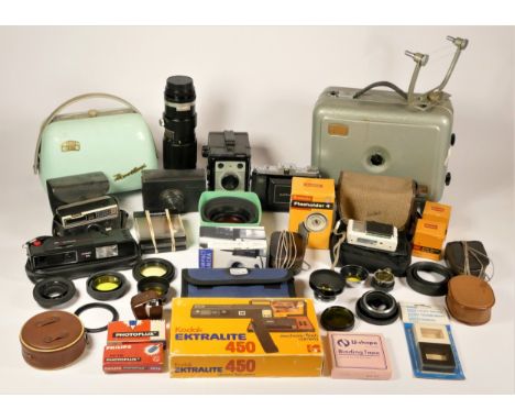 A collection of photographic equipment &amp; accessories, to include a Zeiss 'Nettor' folding camera, an Kodak 'Brownie' came