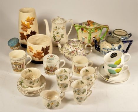 A Japanese Satsuma porcelain tea set, together with a Japanese Kutani tea set, a Doulton Burslem tea pot &amp; sugar bowl, a 