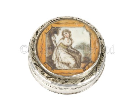 AN EARLY 19TH CENTURY SILVER PATCH BOX COMMEMORATING EMMA HAMILTON unmarked, the lid with polychrome enamel depicting Emma Ha