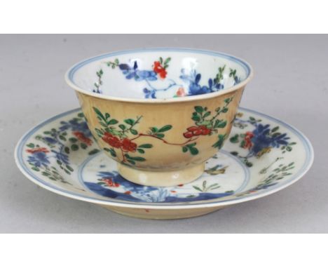 ANOTHER SIMILAR GOOD QUALITY CHINESE KANGXI PERIOD FAMILLE VERTE & CAFE-AU-LAIT PORCELAIN TEABOWL & SAUCER, circa 1700, the t