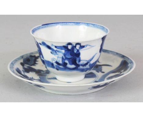 A SIMILAR GOOD QUALITY CHINESE KANGXI PERIOD BLUE & WHITE PORCELAIN TEABOWL & SAUCER, circa 1700, the teabowl 2.4in diameter 