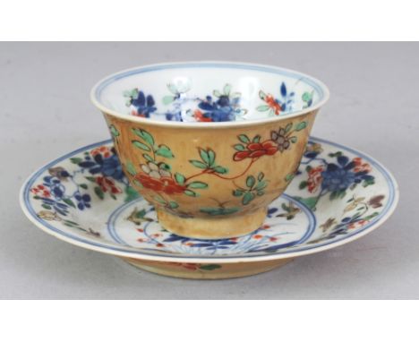 ANOTHER SIMILAR GOOD QUALITY CHINESE KANGXI PERIOD FAMILLE VERTE & CAFE-AU-LAIT PORCELAIN TEABOWL & SAUCER, circa 1700, the t