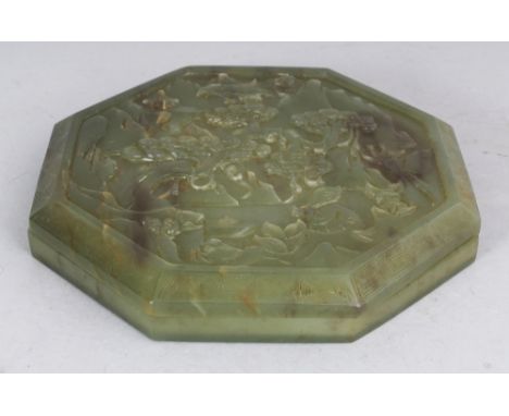 A GOOD QUALITY 20TH CENTURY CHINESE GREEN JADE SHALLOW OCTAGONAL BOX & COVER, the cover carved with a scene of a sage seated 