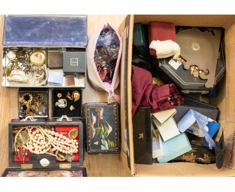 A collection of vintage costume jewellery to include an open faced silver pocket watch, comprising a white enamel dial, numer