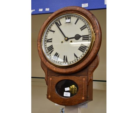 Late 19th century oak cased 8 day wall clock with chime, round face, with Roman numerals&nbsp;
