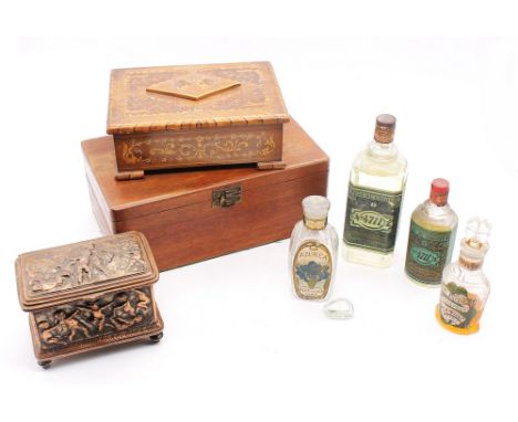A collectors lot to include; an inlaid musical trinket box, a 19th Century bronzed trinket box, mahogany box, collection of e