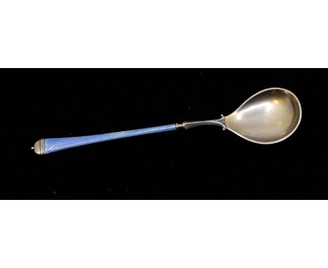 ********** PLEASE NOTE THIS SPOON IS SWEDISH mark for David Anderson 1908-1928 *********  An early 20th Century silver probab