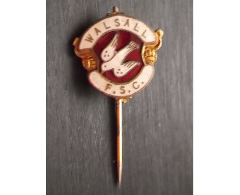 WALSALL - VINTAGE SUPPORTERS CLUB BADGE
Not stamped