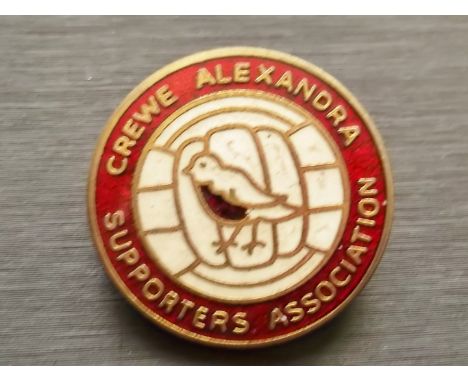 CREWE ALEXANDRA - VINTAGE SUPPORTERS CLUB BADGE
Makers - W.Reeves