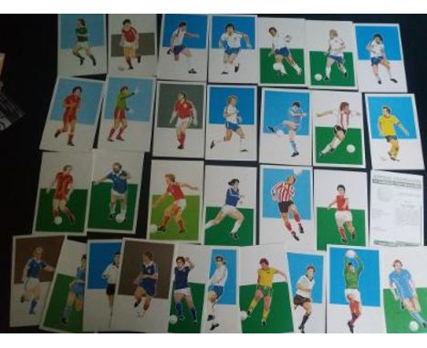 FOOTBALL CARDS - POSTCARD SIZE ACTION PORTRAITS FROM 1970'S
30 Different.