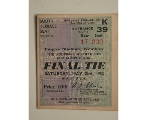 1952 FA CUP FINAL ARSENAL V NEWCASTLE TICKET
Very slight fold