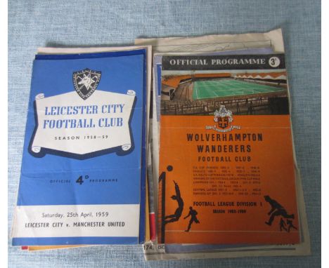 MANCHESTER UNITED AWAY PROGRAMMES 1958-59
13 Away Manchester Utd from 1958-59 season
Burnley, Leicester,Preston,Luton,Aston V