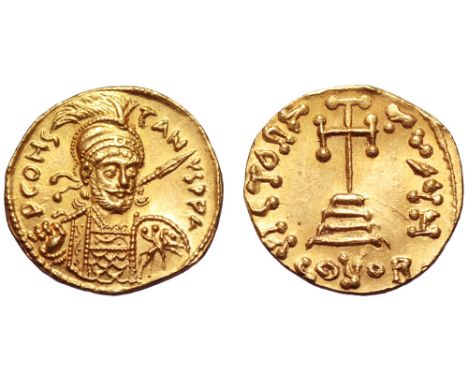 Constantine IV AV Solidus. Constantinople, AD 668-685. CONSTANYS PP, three-quarter facing bust, wearing plumed helmet and cui