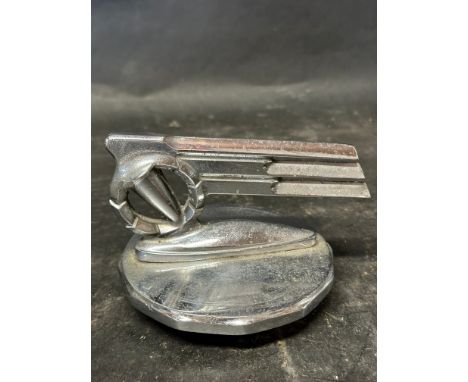 A car accessory mascot on radiator cap for Triumph Renown. 