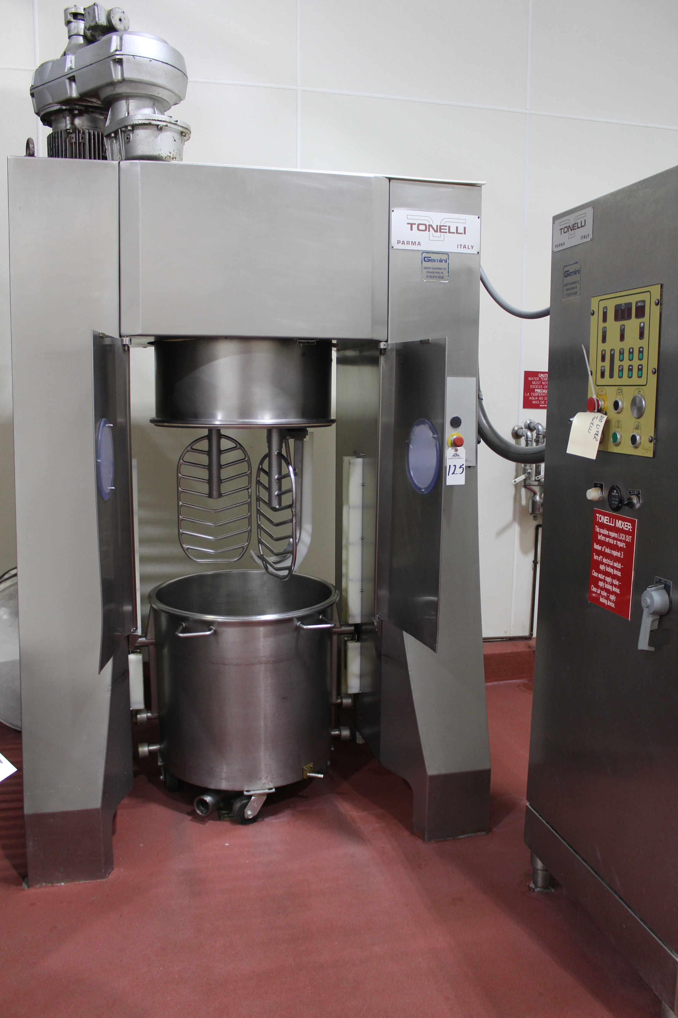 Tonelli 200 Liter Triple Motion Vertical Bakery Mixer, M Universal