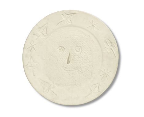 Pablo Picasso (Spanish, 1881-1973)Visage aux feuilles (Ramié 323) stamped, marked and numbered Madoura Plein Feu/Empreinte Or