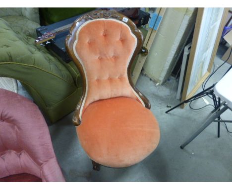 Victorian Walnut Framed Button Back Ladies Chair